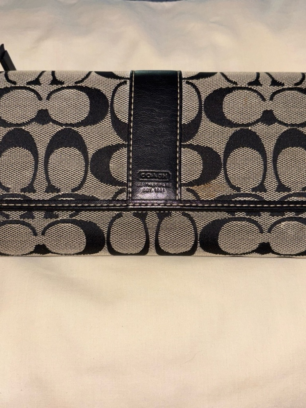 Coach Signature Canvas Navy/Khaki Wallet Clutch